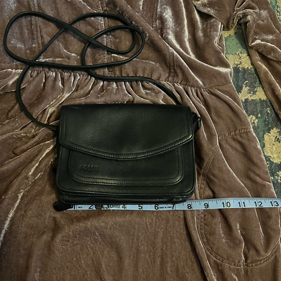 90s Fossil Black Pebbled Leather Crossbody Bag - Picture 4 of 8